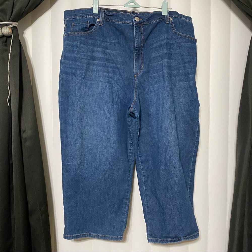 Gloria Vanderbilt Dark blue Capri jeans